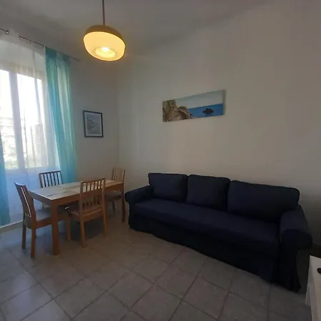 Apartment Tora *
